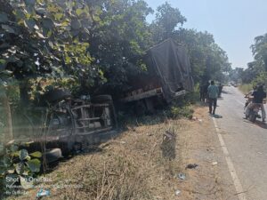 पाटेकुरा जवळील अपघातातील फोटो