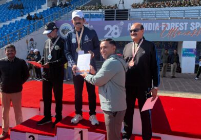 सदाशिव अवगान वनपरिक्षेत्र अधिकारी यांना सुवर्णपदक