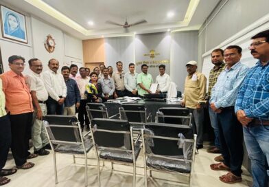 29 फेब्रुवारी 2024 च्या शासन निर्णयानुसार कर्मचाऱ्यांना सुधारित एकस्तर वेतनश्रेणी लागू करा –