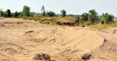 चीरचाड़ी,कोहड़िटोला  नाले में रेती चोर माफियाओं का आतंक