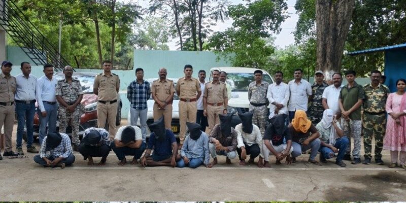 घरफोडी आणि चोरीच्या प्रयत्न प्रकरणी १० आरोपींना अटक