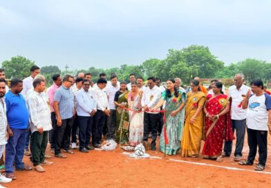 ग्रामीण खेळाडूंना मोठे व्यासपीठ मिळणे ही काळाची गरज — जि.प. अध्यक्ष लायकराम भेंडारकर ग्रामीण खेळाडूंना मोठे व्यासपीठ मिळणे ही काळाची गरज — जि.प. अध्यक्ष लायकराम भेंडारकर