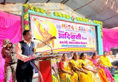 शिक्षणाच्या माध्यमातून समाजाची प्रगती साधा; बिरसा मुंडांच्या विचारांनी पुढे जा – आमदार राजकुमार बडोले शिक्षणाच्या माध्यमातून समाजाची प्रगती साधा; बिरसा मुंडांच्या विचारांनी पुढे जा – आमदार राजकुमार बडोले