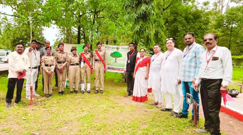 “एक वृक्ष शहीद के नाम, हरियाली से करें राष्ट्र को सलाम”