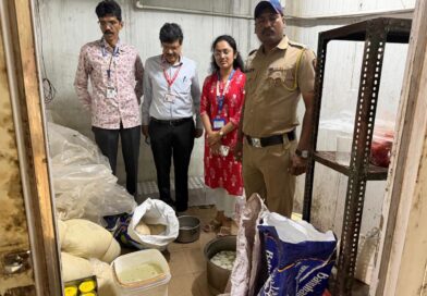 कुडवा येथील शिफा दूध डेअरीवर जिल्हा प्रशासनाची धडक कारवाई
